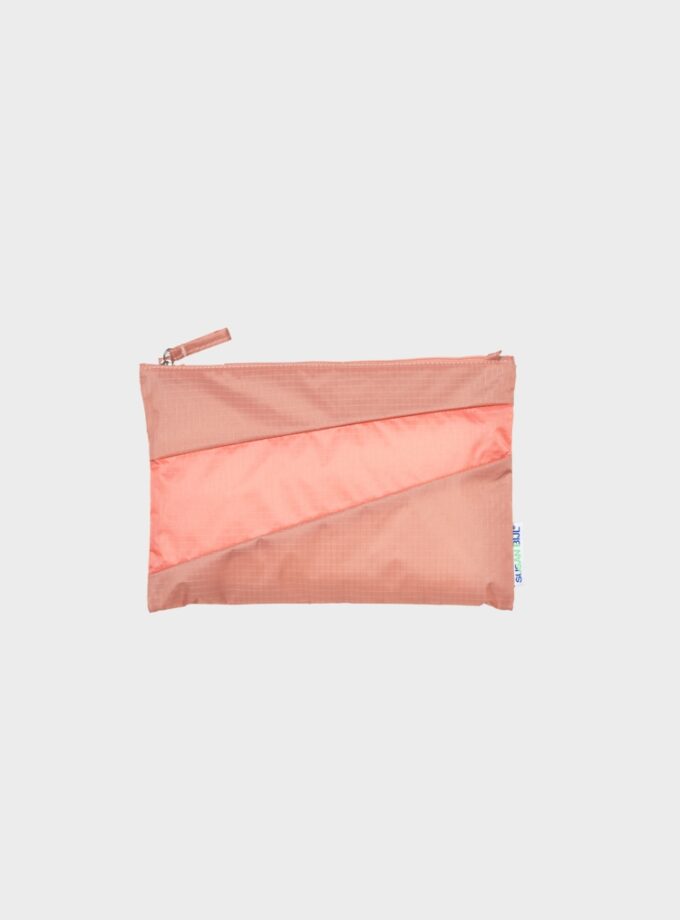 The new Pouch try & coral Medium
